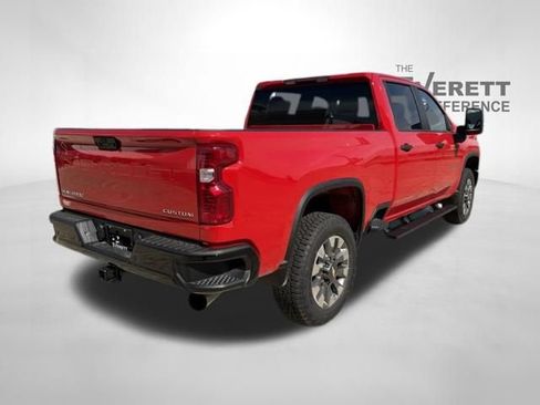 New 2026 Chevrolet Silverado 2500 Custom w/ Custom Value Package AWD/4WD image 7