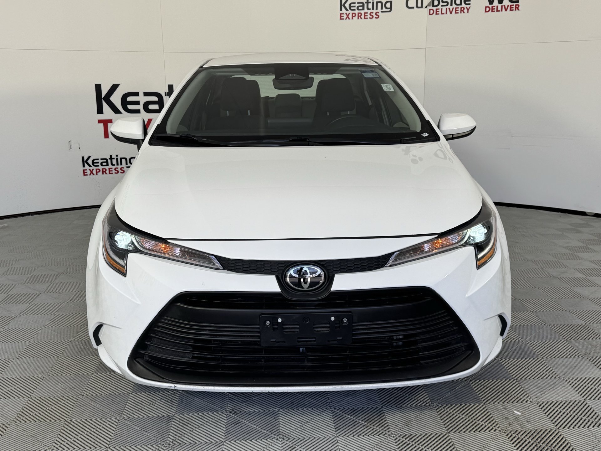 Used 2025 Toyota Corolla LE FWD image 10
