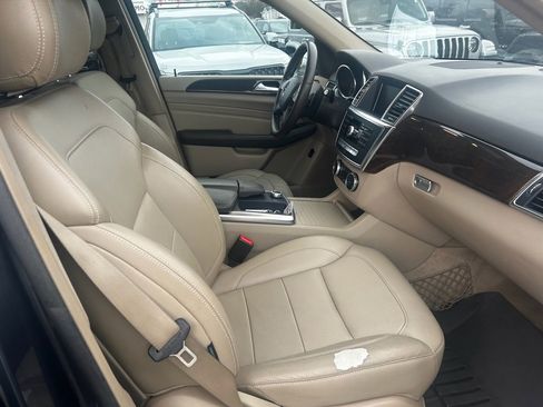 Used 2013 Mercedes-Benz ML 350 4MATIC image 19