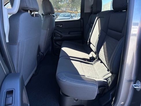 Used 2023 Nissan Frontier SV w/ Technology Package image 25