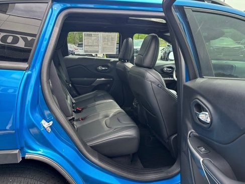 Used 2021 Jeep Cherokee Latitude Lux 80th Anniv w/ Quick Order Package 26U 80TH FWD image 36
