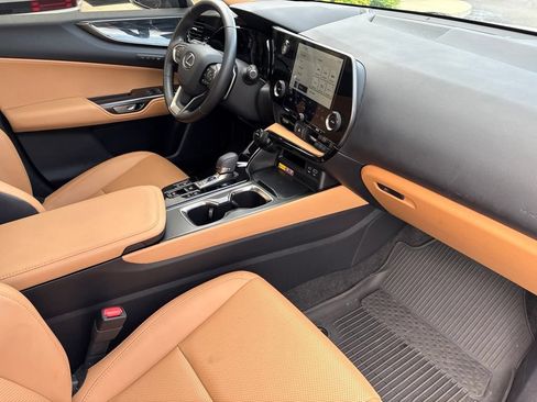 Used 2025 Lexus NX 350 AWD w/ Accessory Package (2T) image 14
