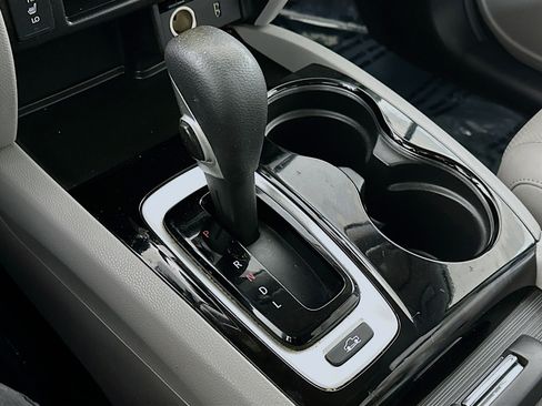 Used 2018 Honda Ridgeline RTL-E image 17