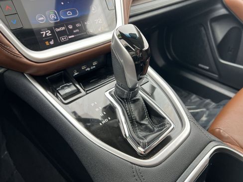 Used 2020 Subaru Outback Touring XT image 22