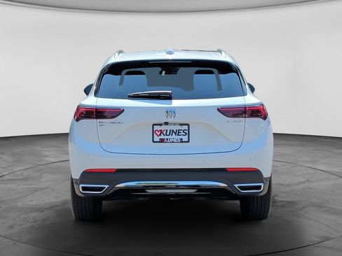 Used 2024 Buick Envision Preferred AWD/4WD image 6
