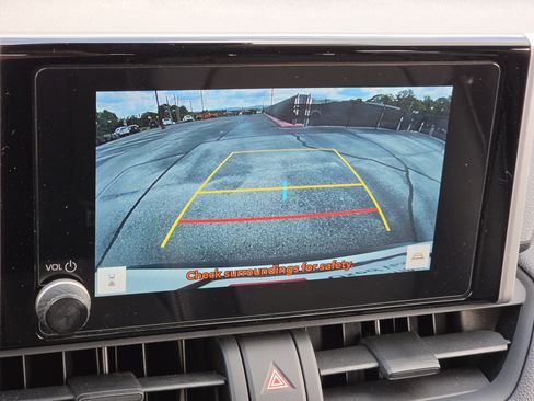Certified 2025 Toyota RAV4 XLE w/ Convenience Package AWD/4WD image 21