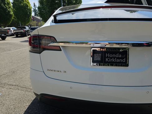 Used 2016 Tesla Model X P90D AWD/4WD image 17