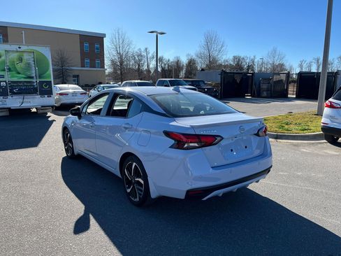 Used 2024 Nissan Versa SR w/ Trunk Package image 7
