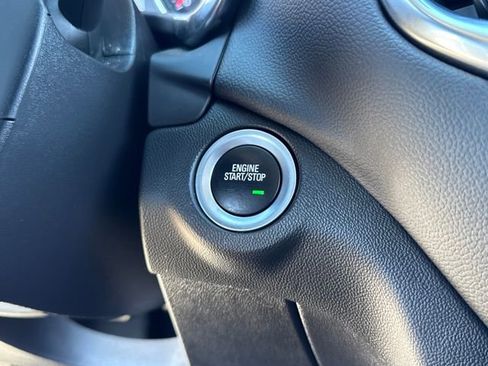 Used 2022 Chevrolet Equinox LT w/ LPO, Cargo Package image 14