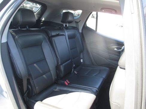 Used 2023 GMC Terrain SLT w/ Elevation Edition FWD image 22
