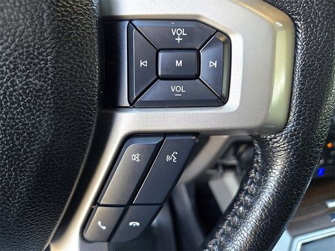 Used 2016 Ford F150 Lariat w/ Equipment Group 502A Luxury image 16