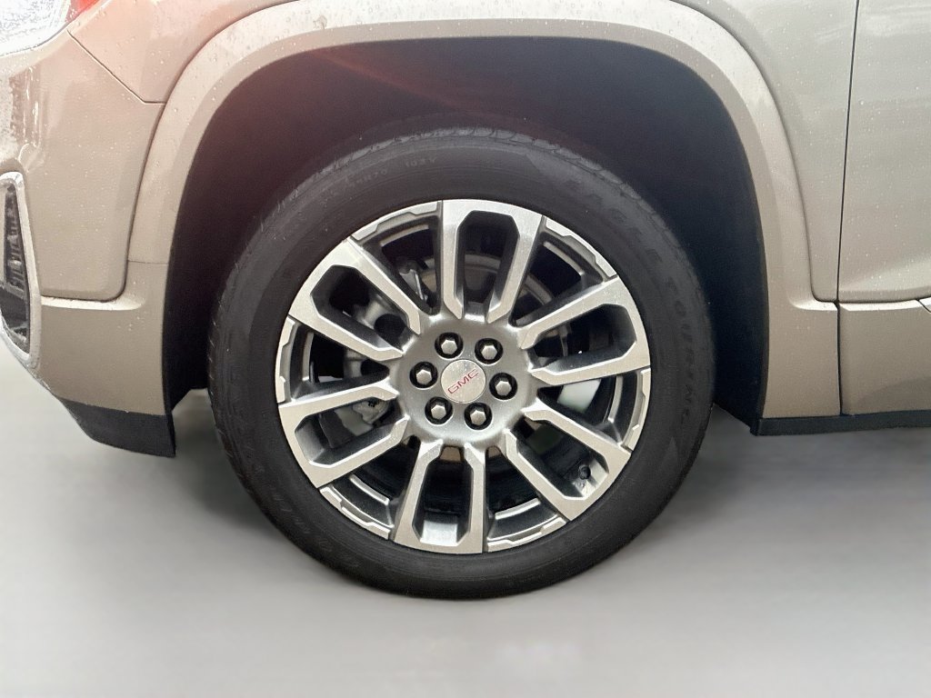 Used 2022 GMC Acadia Denali FWD image 33