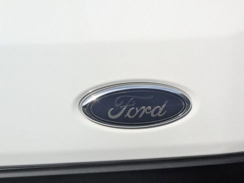 Used 2024 Ford Transit 350 XLT image 6