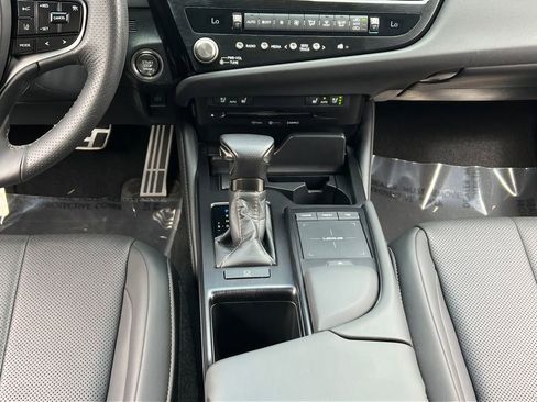 Used 2022 Lexus ES 350 F Sport image 12