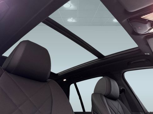 New 2026 BMW X5 sDrive40i w/ M Sport Package image 14