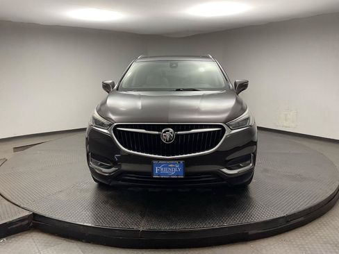 Used 2018 Buick Enclave Premium w/ Trailering Package AWD/4WD image 2