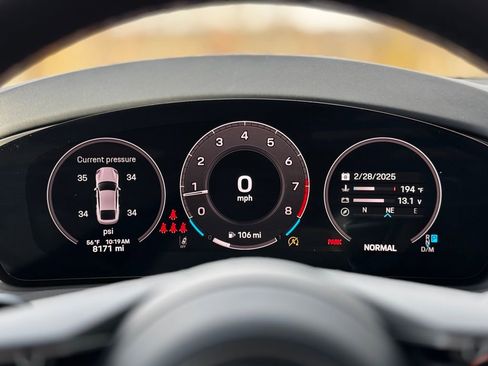 Used 2024 Porsche Panamera image 39