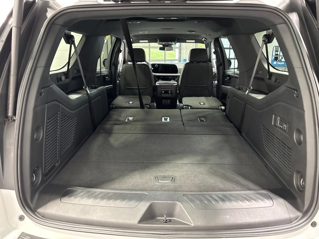 Used 2026 Chevrolet Suburban LT w/ Comfort Package AWD/4WD image 61