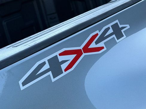 Used 2024 Chevrolet Silverado 3500 W/T image 11