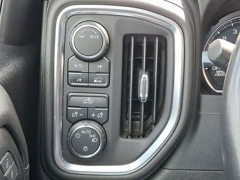 Used 2022 Chevrolet Silverado 1500 LT w/ Bed Protection Package AWD/4WD image 25