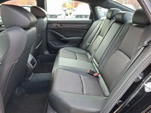 Certified 2022 Honda Accord Sport image 10