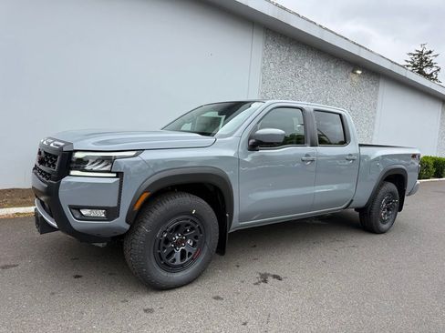 New 2026 Nissan Frontier PRO-4X w/ Pro Premium Package AWD/4WD image 2