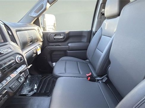 New 2025 GMC Sierra 2500 Pro w/ 1SA Pro Safety Plus Package image 22