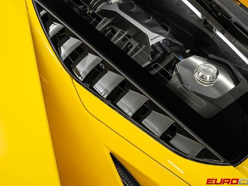 Used 2020 Ford GT Carbon Series RWD image 30
