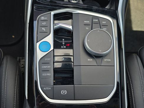 Used 2024 BMW i4 eDrive40 RWD image 23