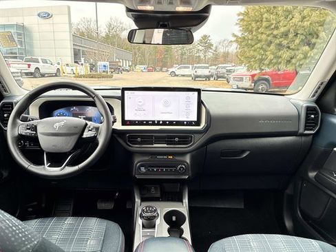 Used 2025 Ford Bronco Sport Heritage w/ Convenience Package image 16