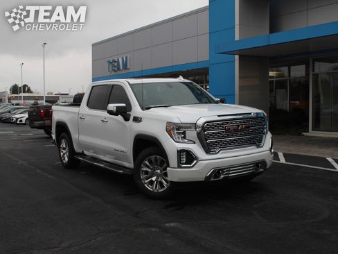 Certified 2021 GMC Sierra 1500 Denali image 2