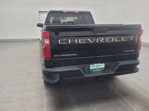 Used 2019 Chevrolet Silverado 1500 Custom w/ Custom Value Package RWD image 6