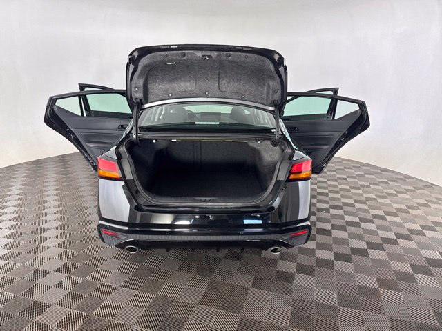 Used 2026 Nissan Altima 2.5 SR FWD image 28