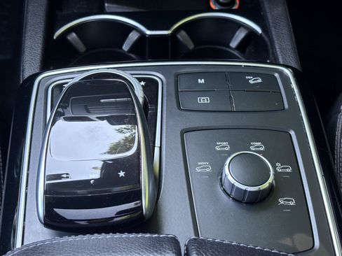 Used 2017 Mercedes-Benz GLE 350 4MATIC image 32