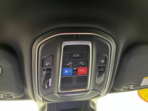 Used 2026 Jeep Cherokee Limited AWD/4WD image 35