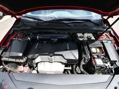 Used 2015 Chevrolet Impala LTZ FWD image 13