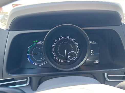 Used 2023 Hyundai Elantra Blue FWD image 39