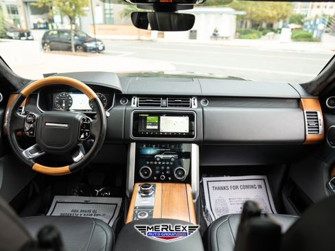 Used 2018 Land Rover Range Rover Long Wheelbase Supercharged image 14