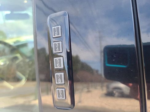 Used 2019 Ford F150 Limited w/ Trailer Tow Package image 14