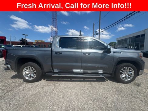 Used 2021 GMC Sierra 1500 SLT w/ SLT Premium Plus Package AWD/4WD image 25