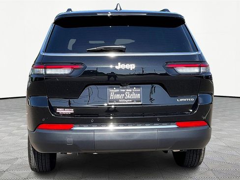 New 2025 Jeep Grand Cherokee L Limited w/ Trailer Tow Package image 4