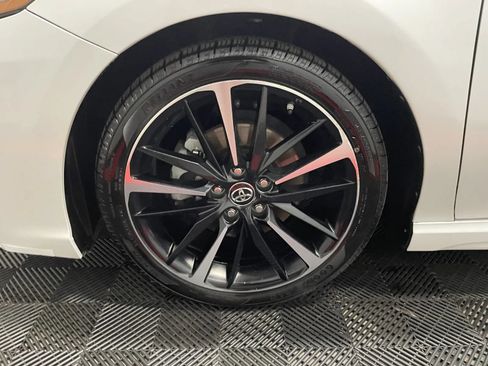 Used 2018 Toyota Camry XSE w/ Audio Package FWD image 10