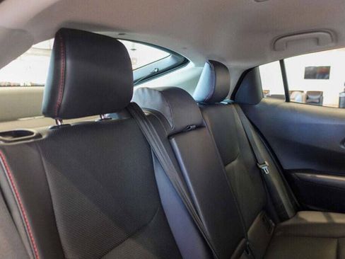 New 2026 Toyota Prius Plug-In Hybrid image 12