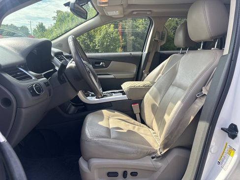 Used 2013 Ford Edge Limited FWD image 12
