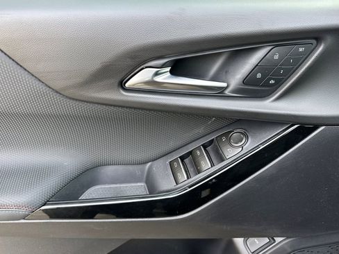 New 2026 Chevrolet Equinox RS w/ Convenience Package III FWD image 12