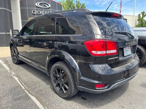 Used 2015 Dodge Journey SXT w/ Flexible Seating Group FWD image 4