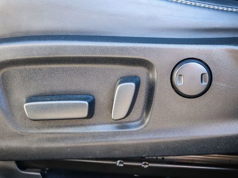 Used 2020 Lexus RX 350L FWD w/ Premium Package image 24