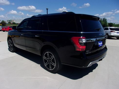 Used 2019 Ford Expedition Max Limited w/ Texas Edition Package AWD/4WD image 7
