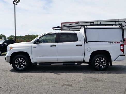 Used 2016 Toyota Tundra SR5 w/ TRD Off Road Package AWD/4WD image 42