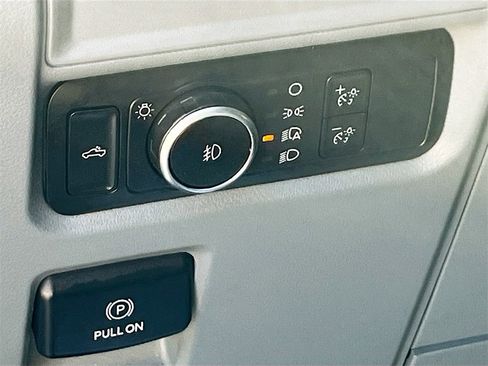 Used 2021 Ford F150 XLT w/ Equipment Group 301A Mid image 10